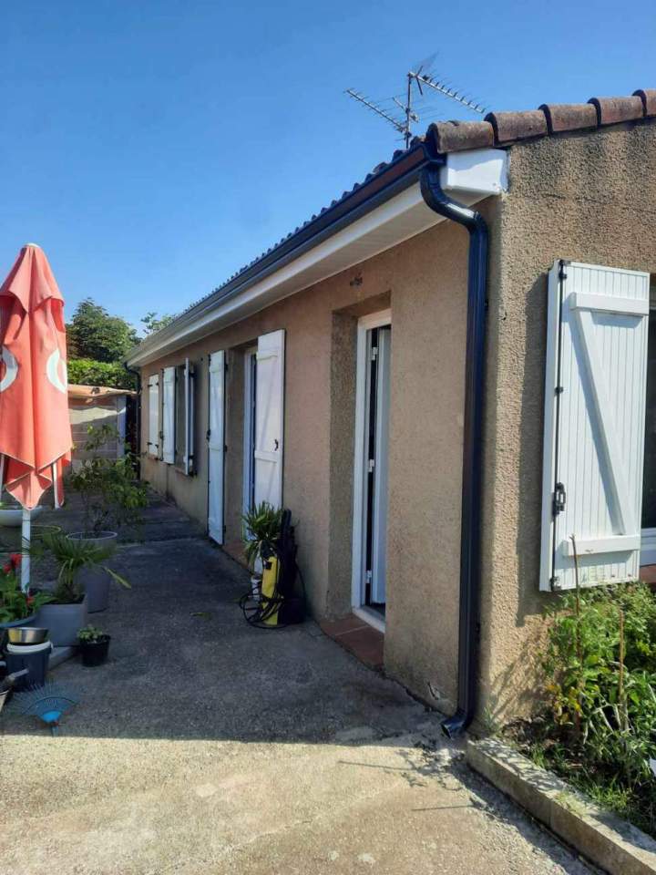 Gouttière zinc Muret